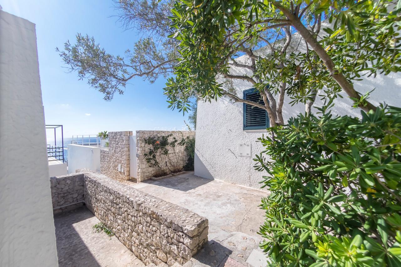Residenza La Cicala Lägenhet Castro  Exteriör bild